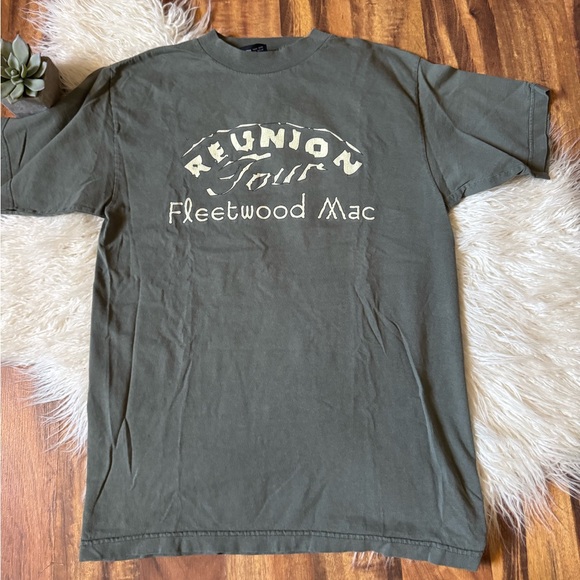 Vintage 1997 Fleetwood Mac Reunion Tour Tee - Picture 1 of 9